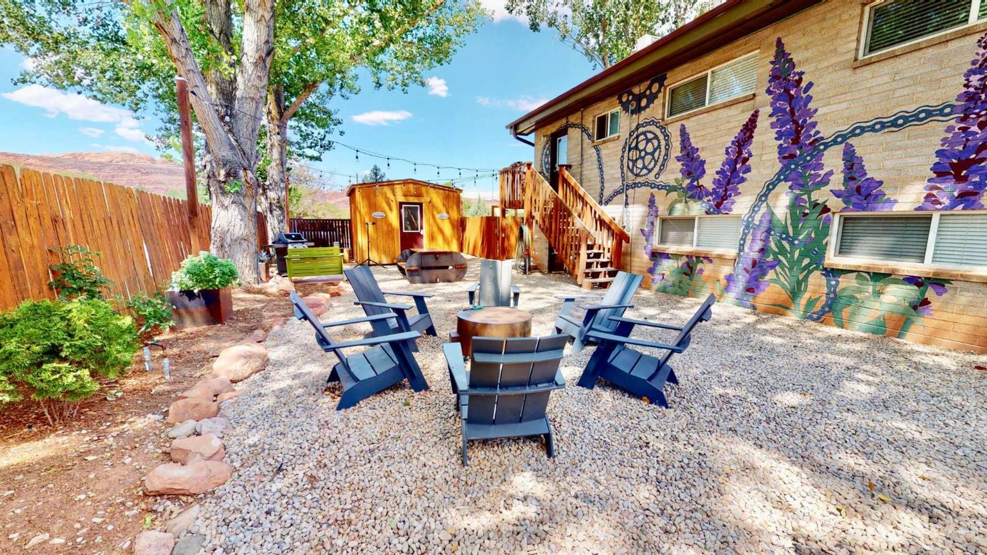 Downtown Cozy Home Base - Purple Sage 4 Моуаб Екстериор снимка